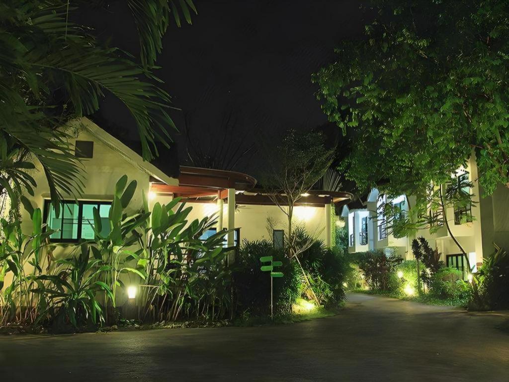 Chayada Garden House And Resort Hotel Nakhonratchasima Exteriér fotografie
